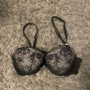 Victoria's Secret Black Floral Lace Bra